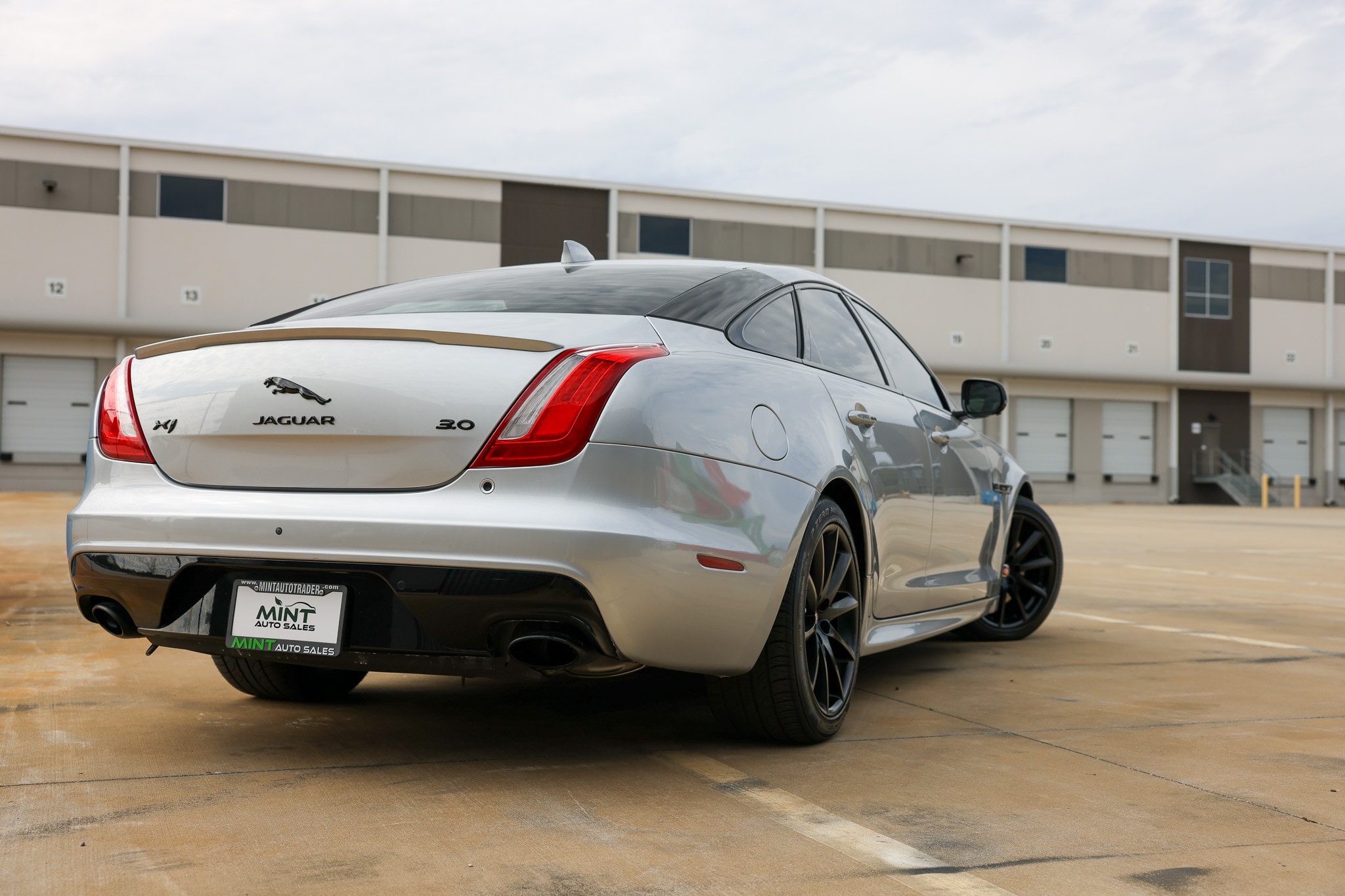 2019 Jaguar XJ R-Sport - Photo 41