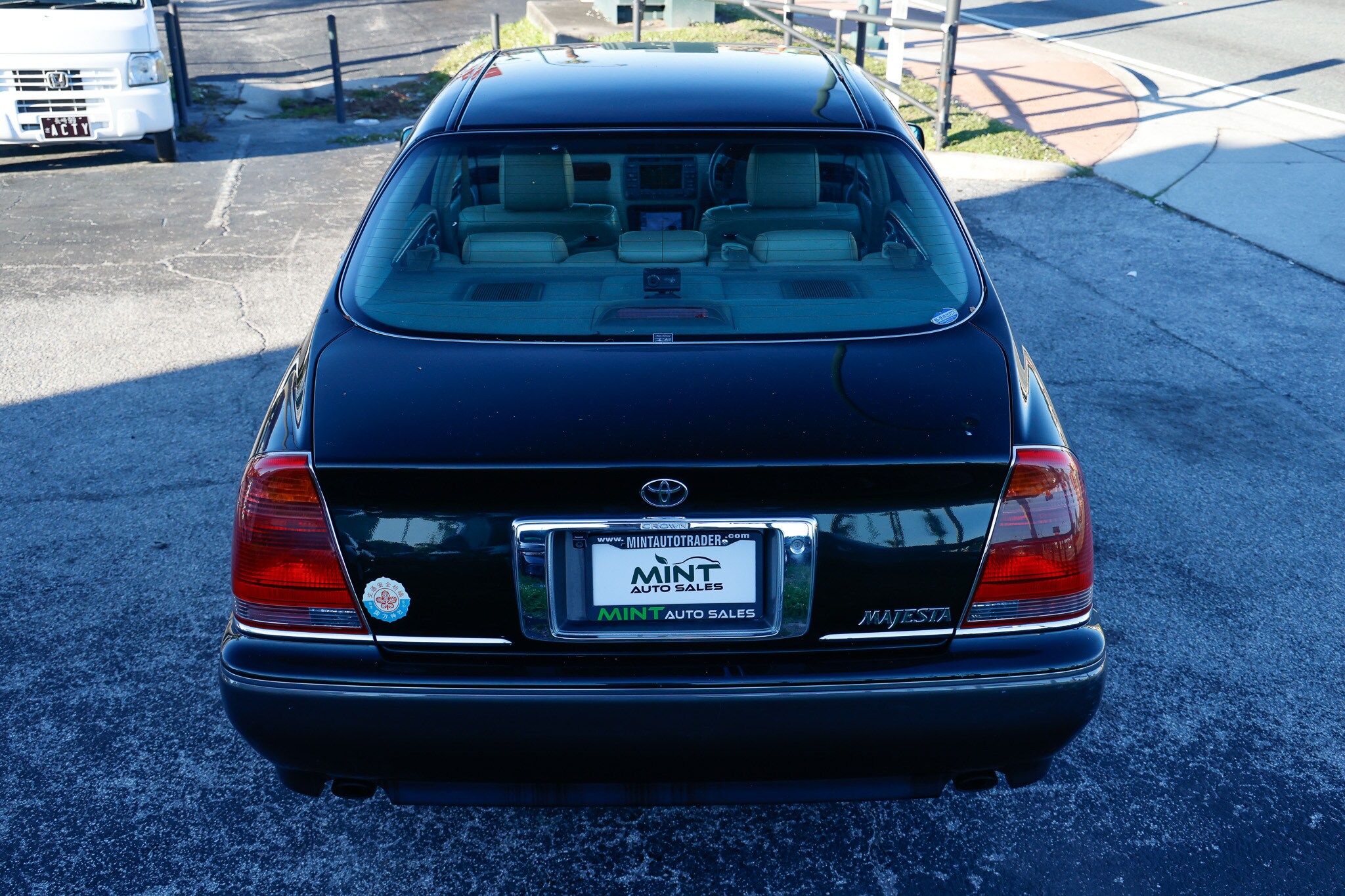2000 Toyota Majesta JDM car for sale — photo 12 of 25
