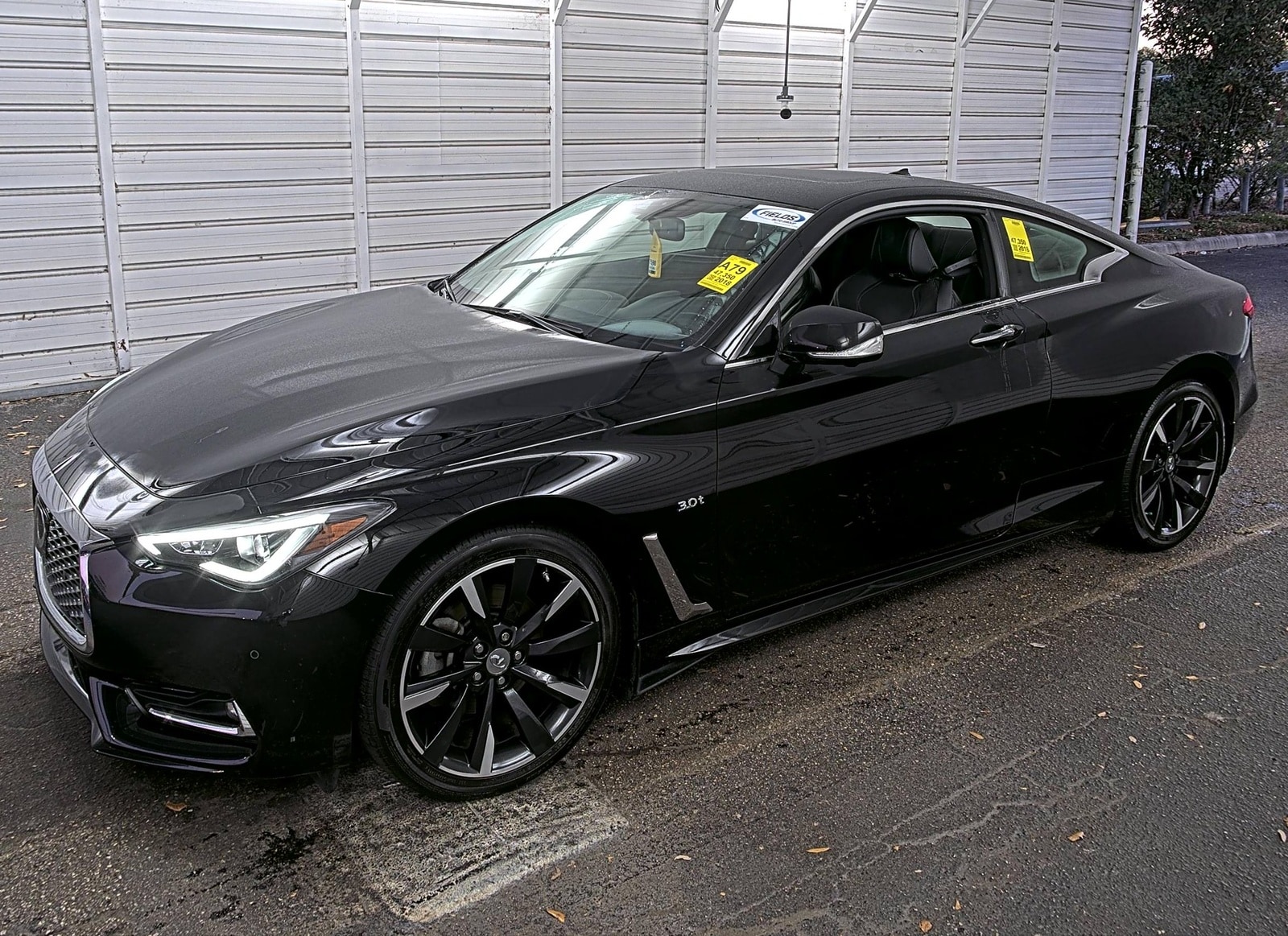 2018 INFINITI Q60 Coupe LUXE