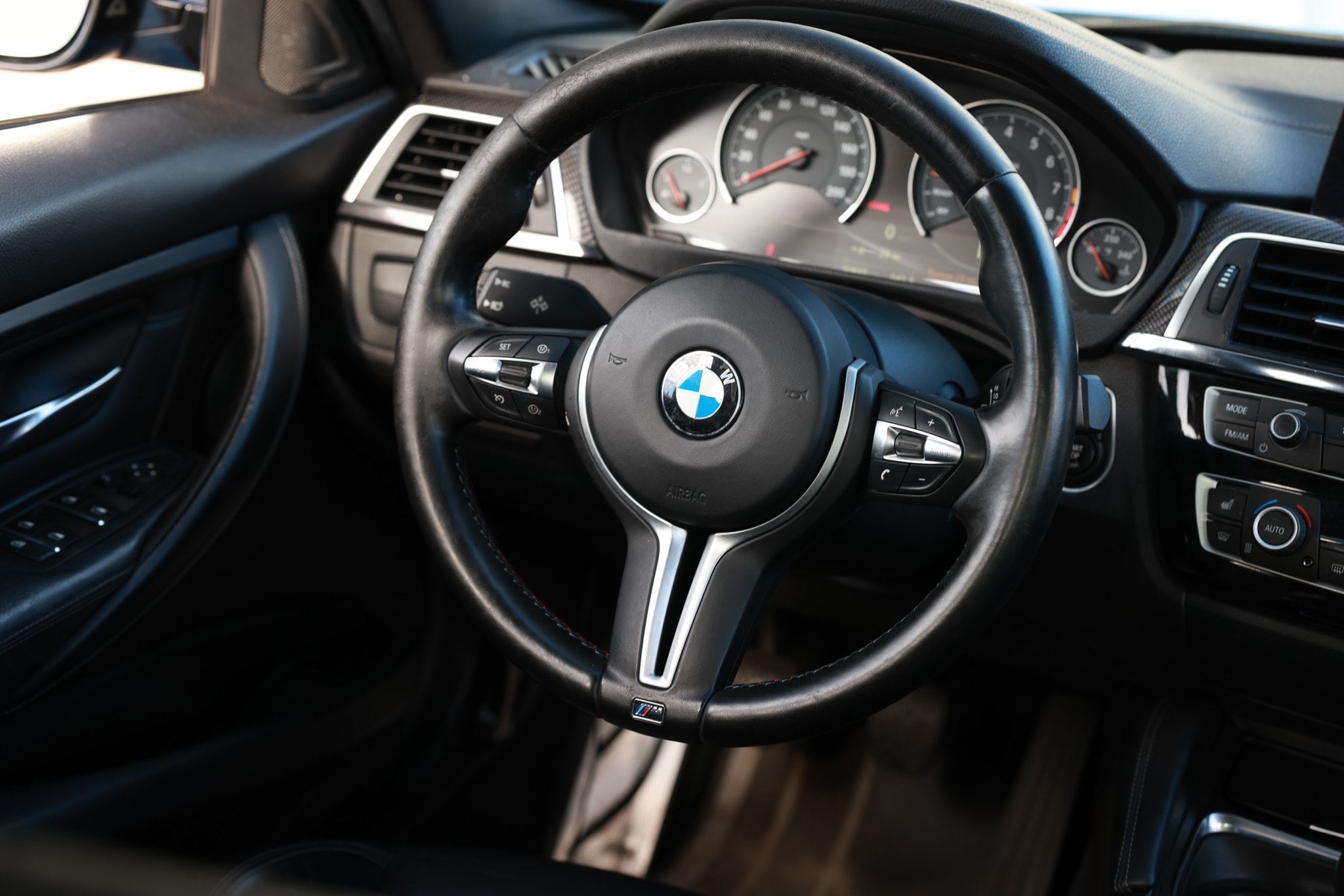 2018 BMW M3 Sedan Base - Photo 36