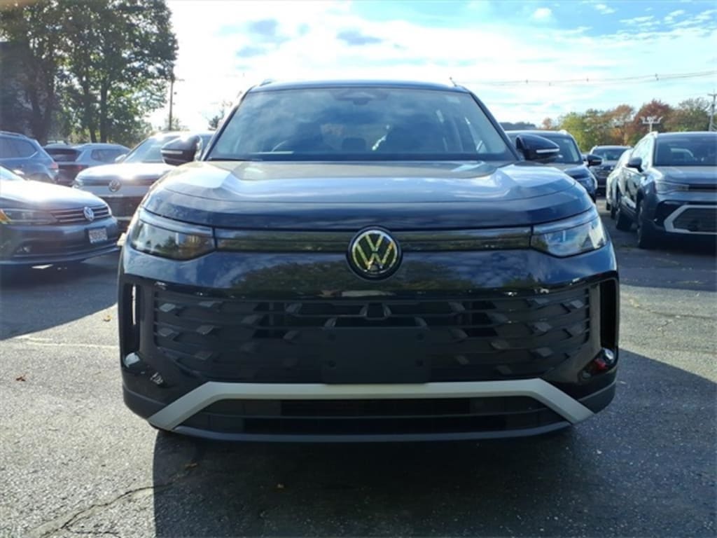 New 2025 Volkswagen Tiguan 2.0T S SUV