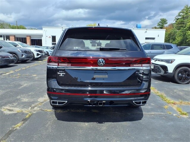2026 Volkswagen Atlas SEL Premium R-Line photo 4