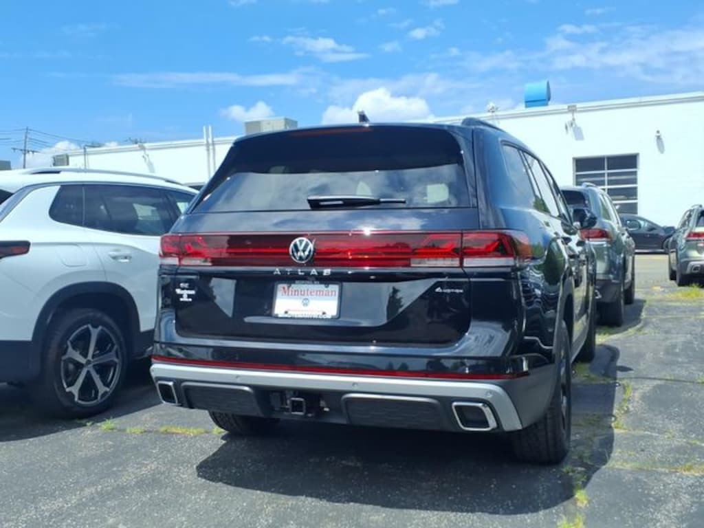 New 2026 Volkswagen Atlas 2.0T Peak Edition SUV
