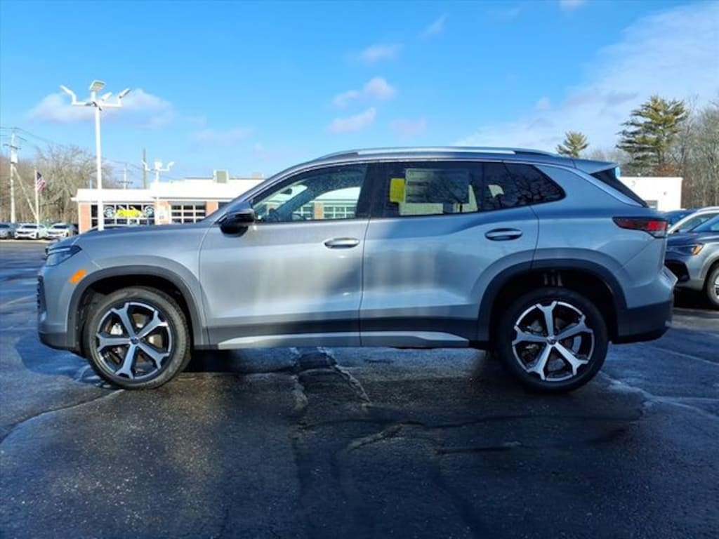 New 2026 Volkswagen Tiguan 2.0T SE SUV