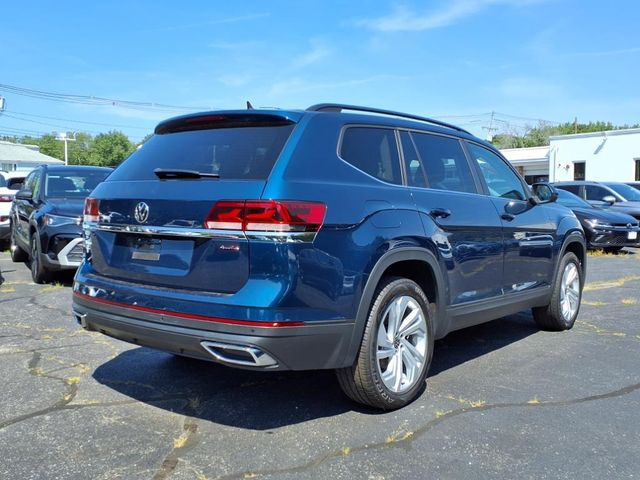2023 Volkswagen Atlas SE w/Tech - Photo 11