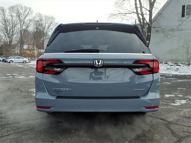 2024 Honda Odyssey Sport photo 4