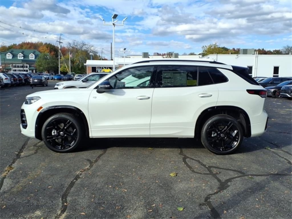 New 2025 Volkswagen Tiguan 2.0T SE R-Line Black SUV