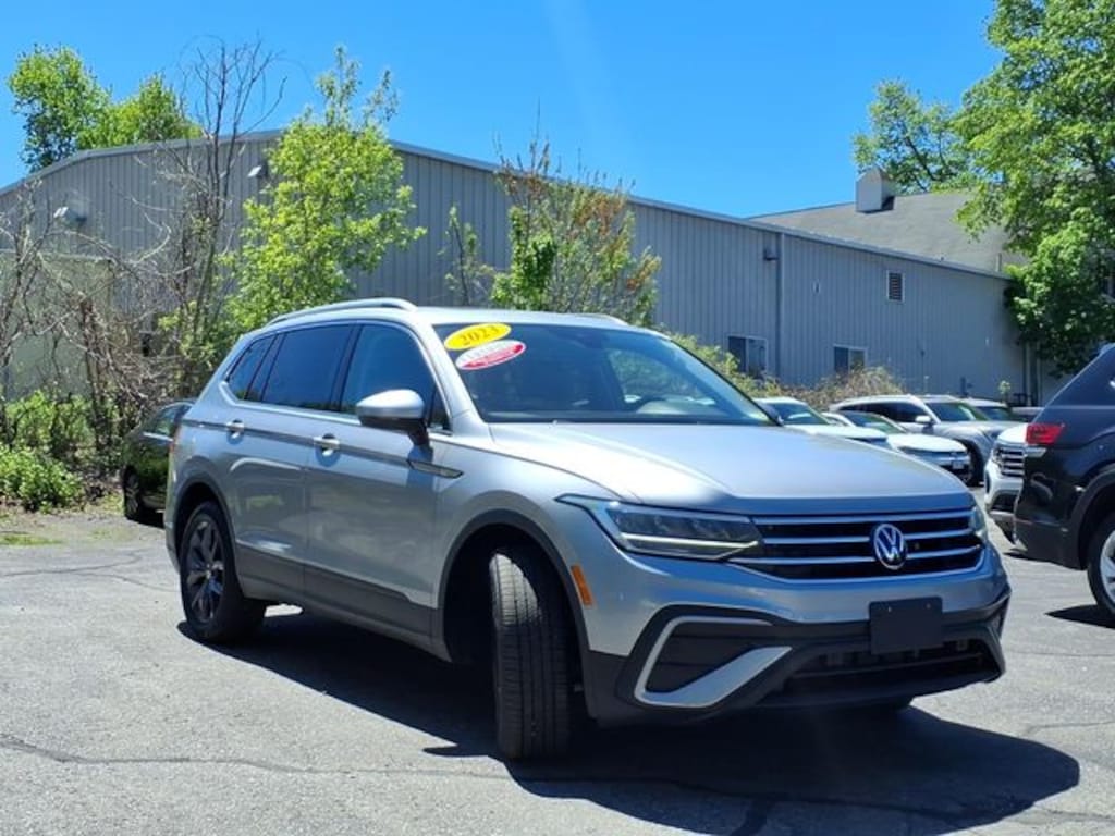 Used 2023 Volkswagen Tiguan 2.0T SE SUV