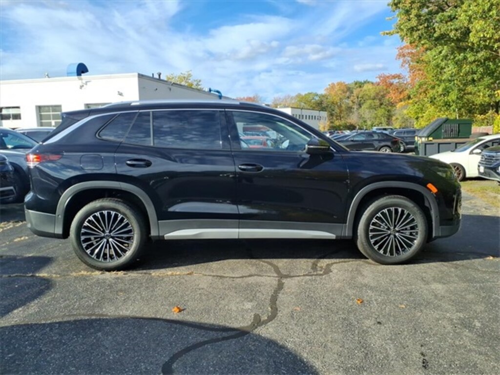 New 2025 Volkswagen Tiguan 2.0T S SUV