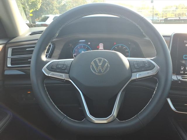 2026 Volkswagen Atlas SE w/Tech - Photo 12