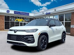 2025 Volkswagen Tiguan 2.0T SE R-Line Black SUV