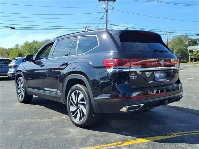 2024 Volkswagen Atlas SE Technology photo 4