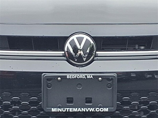 2025 Volkswagen Jetta 1.5T SEL photo 4