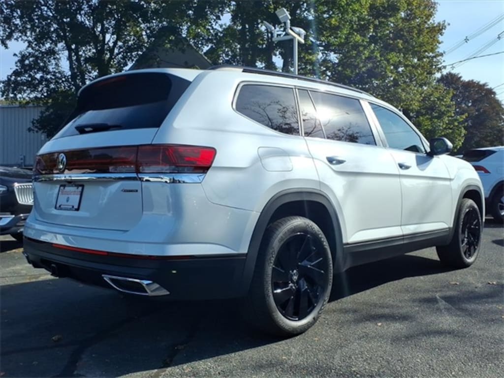 New 2026 Volkswagen Atlas 2.0T SE w/Technology SUV