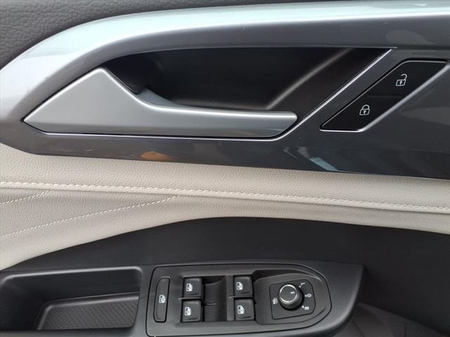 2026 Volkswagen Taos SEL - Photo 17