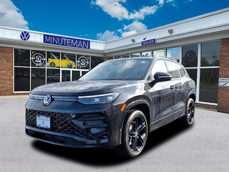 2026 Volkswagen Tiguan 2.0T SE R-Line Black SUV