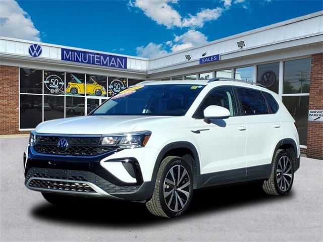 2022 Volkswagen Taos SE