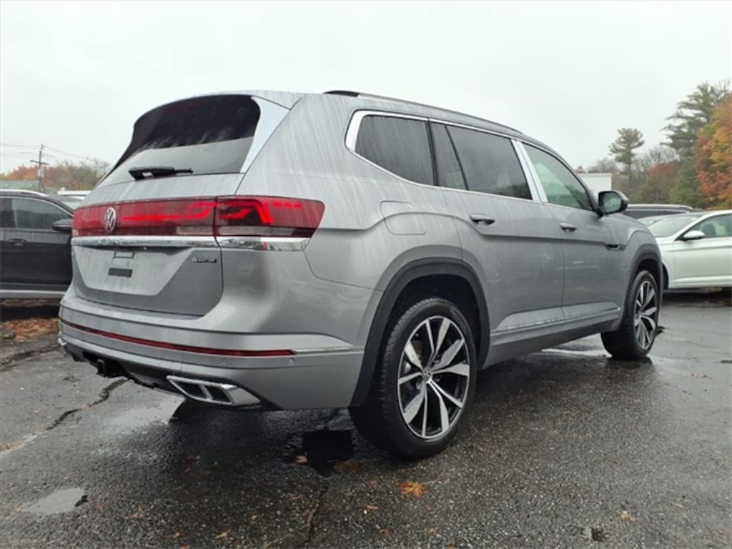 New 2026 Volkswagen Atlas 2.0T SEL Premium R-Line SUV