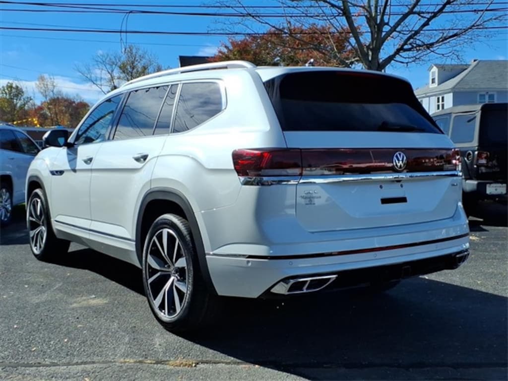 New 2026 Volkswagen Atlas 2.0T SEL Premium R-Line SUV