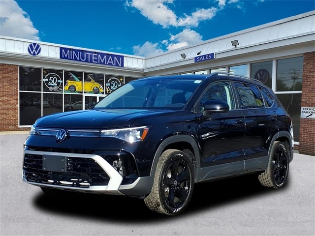 2026 Volkswagen Taos SEL's photo