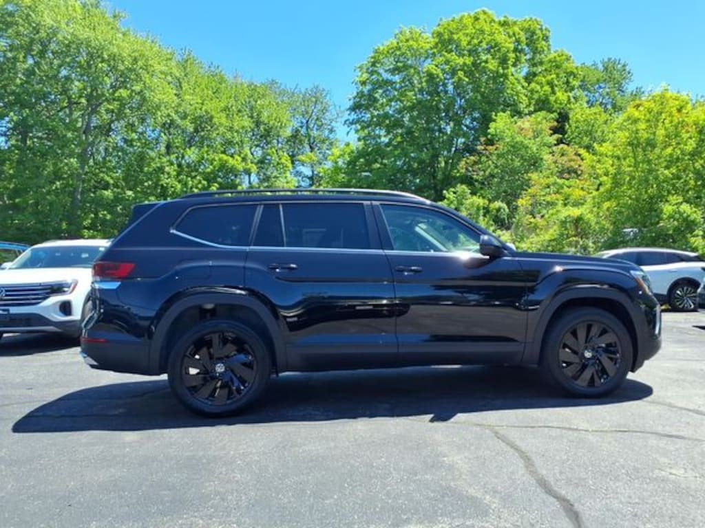 New 2026 Volkswagen Atlas 2.0T SE w/Technology SUV