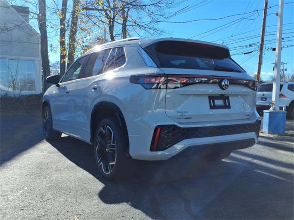 New 2026 Volkswagen Tiguan 2.0T SEL R-Line Turbo SUV