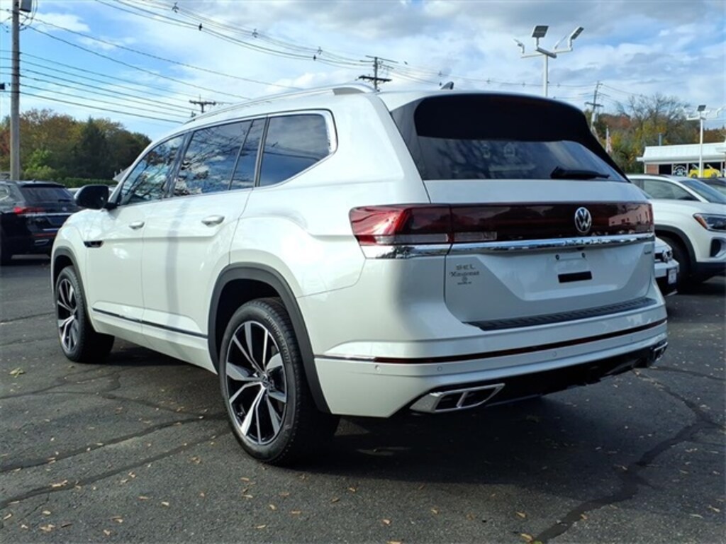 New 2026 Volkswagen Atlas 2.0T SEL Premium R-Line SUV