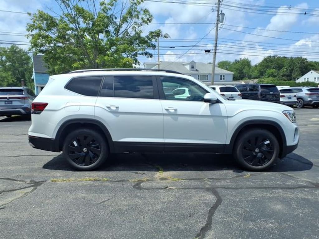 New 2026 Volkswagen Atlas 2.0T SE w/Technology SUV