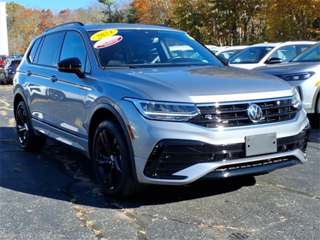 Used 2024 Volkswagen Tiguan 2.0T SE R-Line Black SUV