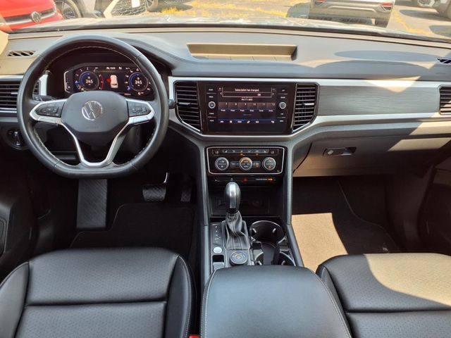 2023 Volkswagen Atlas SE w/Tech - Photo 22