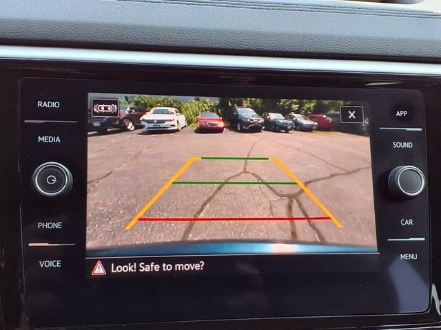 2023 Volkswagen Atlas SE w/Tech - Photo 27
