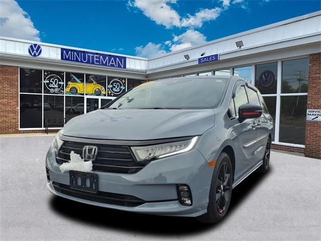 2024 Honda Odyssey SPORT's photo