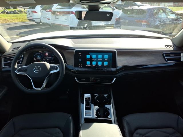 2026 Volkswagen Atlas SE w/Tech - Photo 10