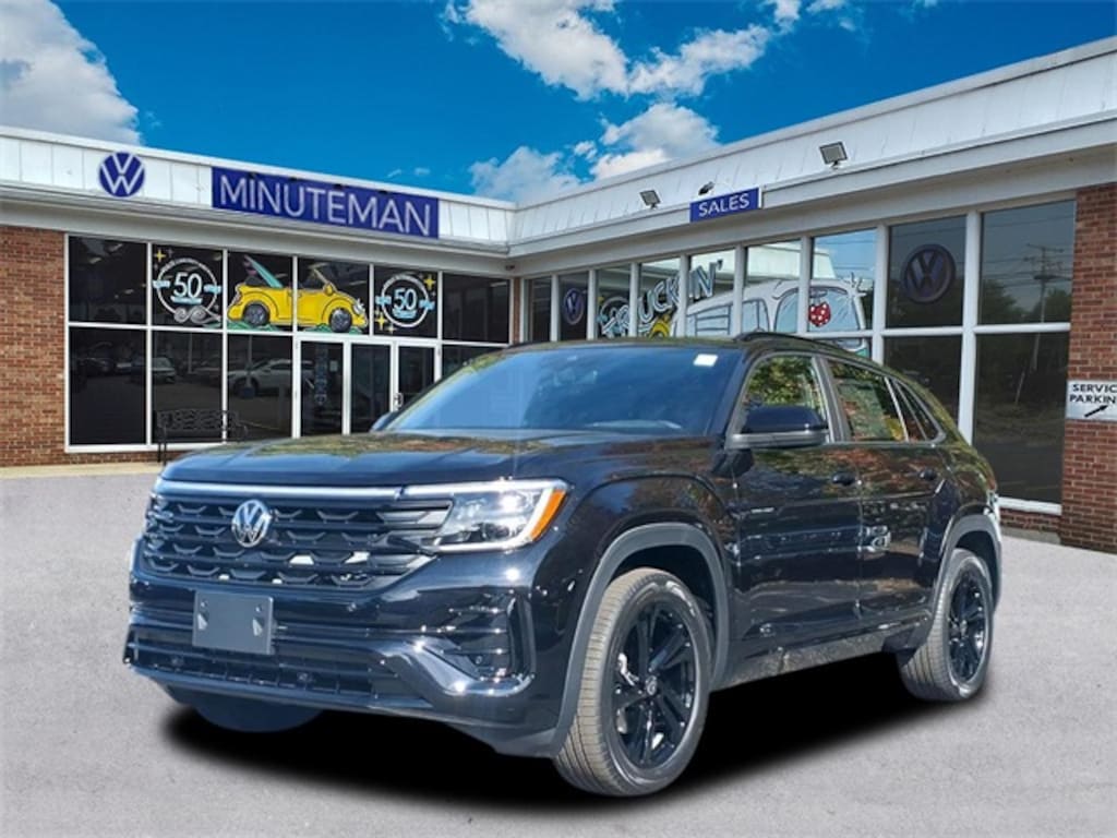 New 2026 Volkswagen Atlas Cross Sport 2.0T SEL R-Line Black SUV