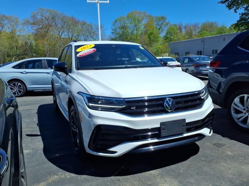 Used 2023 Volkswagen Tiguan 2.0T SE R-Line Black SUV