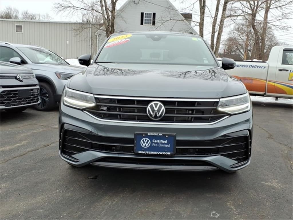 Certified 2023 Volkswagen Tiguan 2.0T SE R-Line Black SUV