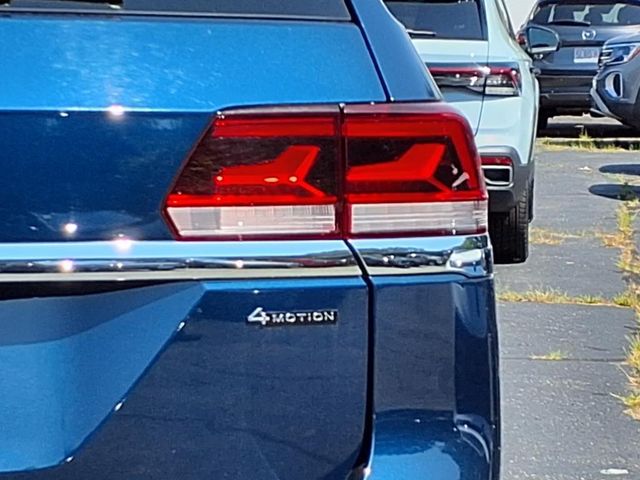 2023 Volkswagen Atlas SE w/Tech - Photo 8