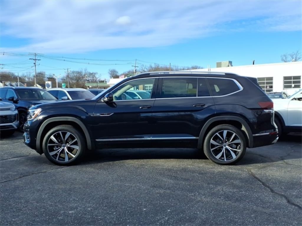 New 2026 Volkswagen Atlas 2.0T SEL Premium R-Line SUV