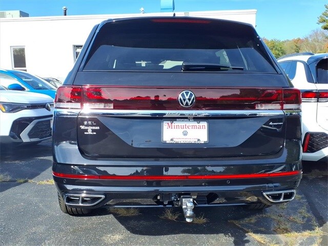 2026 Volkswagen Atlas SEL Premium R-Line photo 4