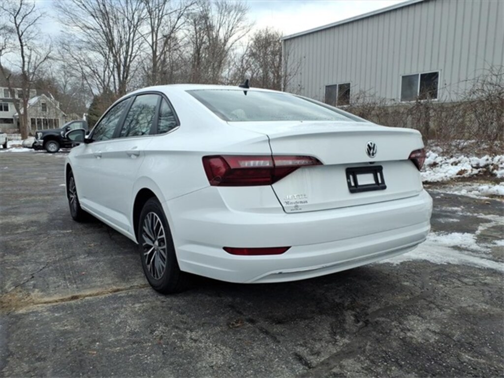Used 2021 Volkswagen Jetta 1.4T SE Sedan