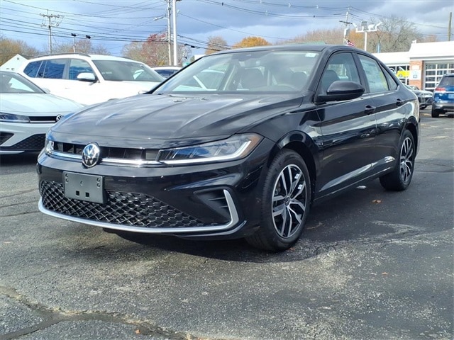 2026 Volkswagen Jetta SE's photo