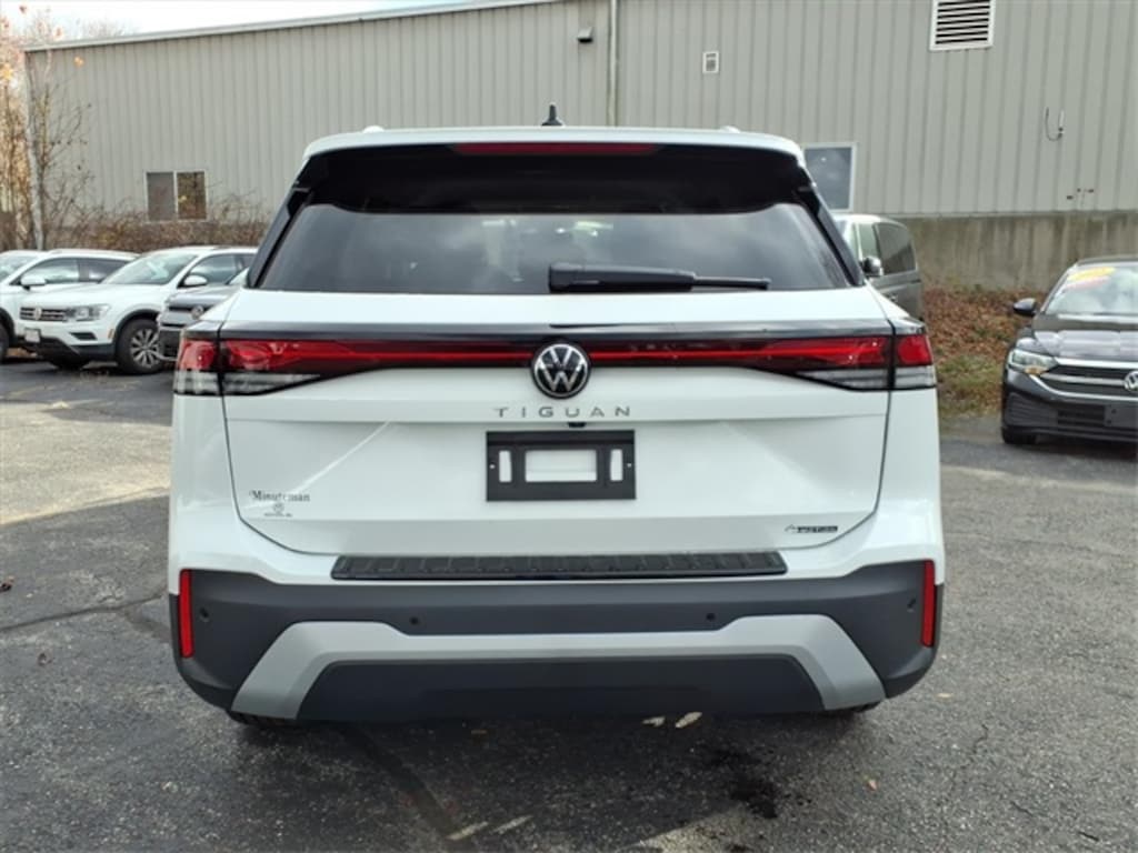 New 2026 Volkswagen Tiguan 2.0T S SUV