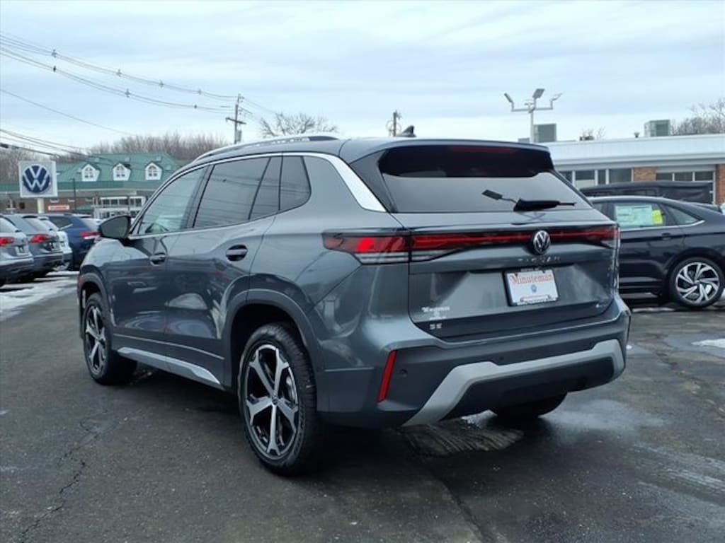 New 2026 Volkswagen Tiguan 2.0T SE SUV