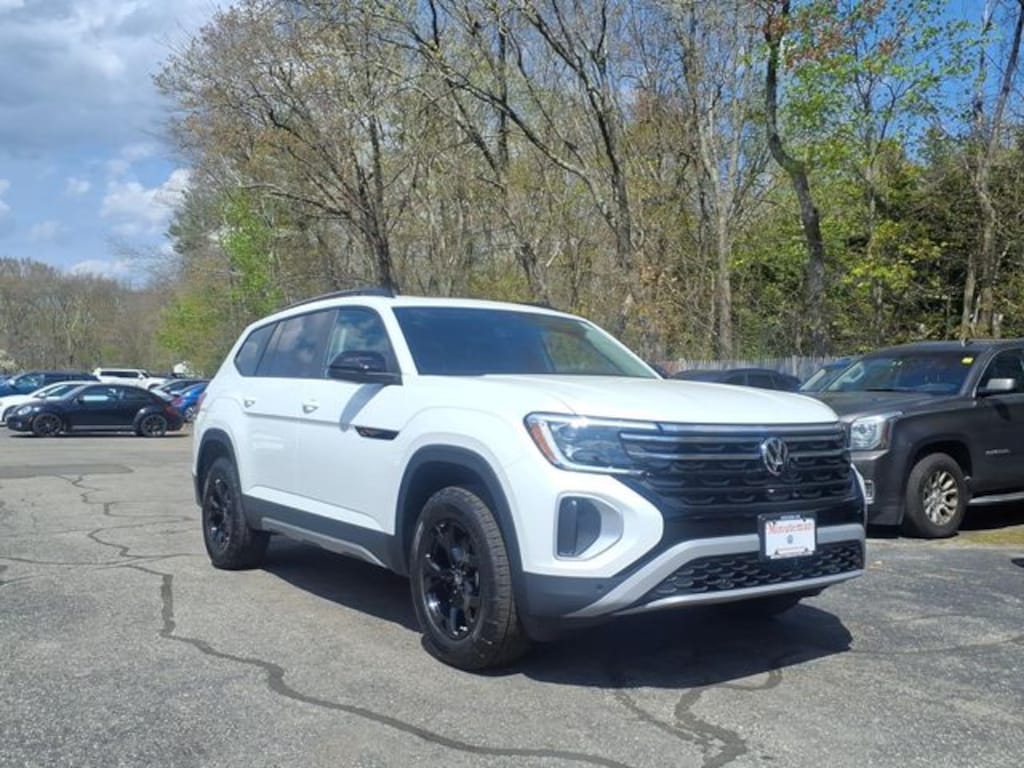 New 2026 Volkswagen Atlas 2.0T Peak Edition SUV
