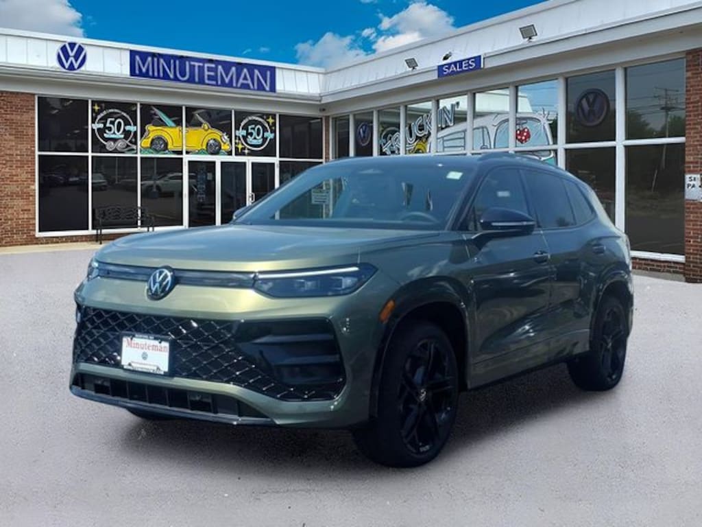 New 2026 Volkswagen Tiguan 2.0T SE R-Line Black SUV