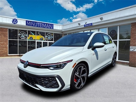 2025 Volkswagen Golf GTI 2.0T SE Hatchback