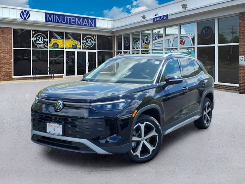 New 2026 Volkswagen Tiguan 2.0T SE SUV
