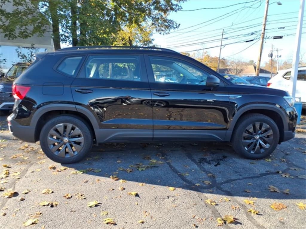 Certified 2022 Volkswagen Taos 1.5T S SUV
