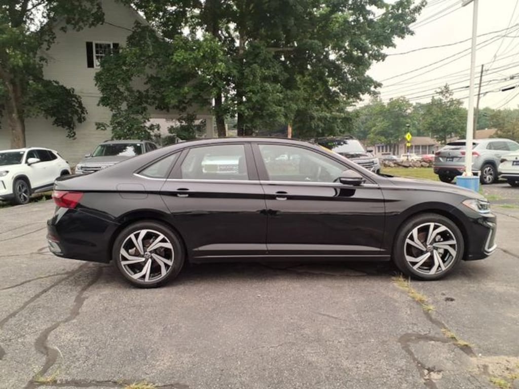 Certified 2026 Volkswagen Jetta 1.5T SEL Sedan