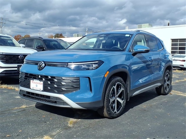 2026 Volkswagen Tiguan SE's photo